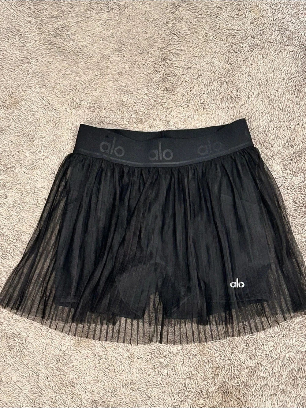 ALO Yoga Black Pleated Mesh Mini Skirt XS